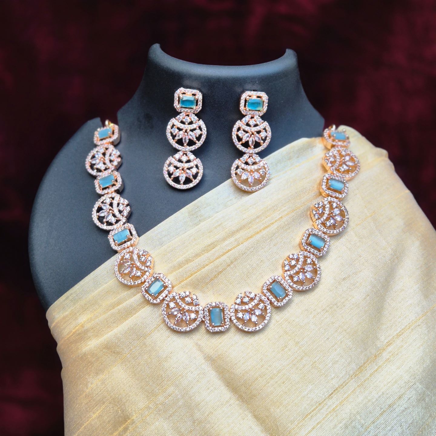 Rose Gold-Plated AD Necklace with mint-colored stones