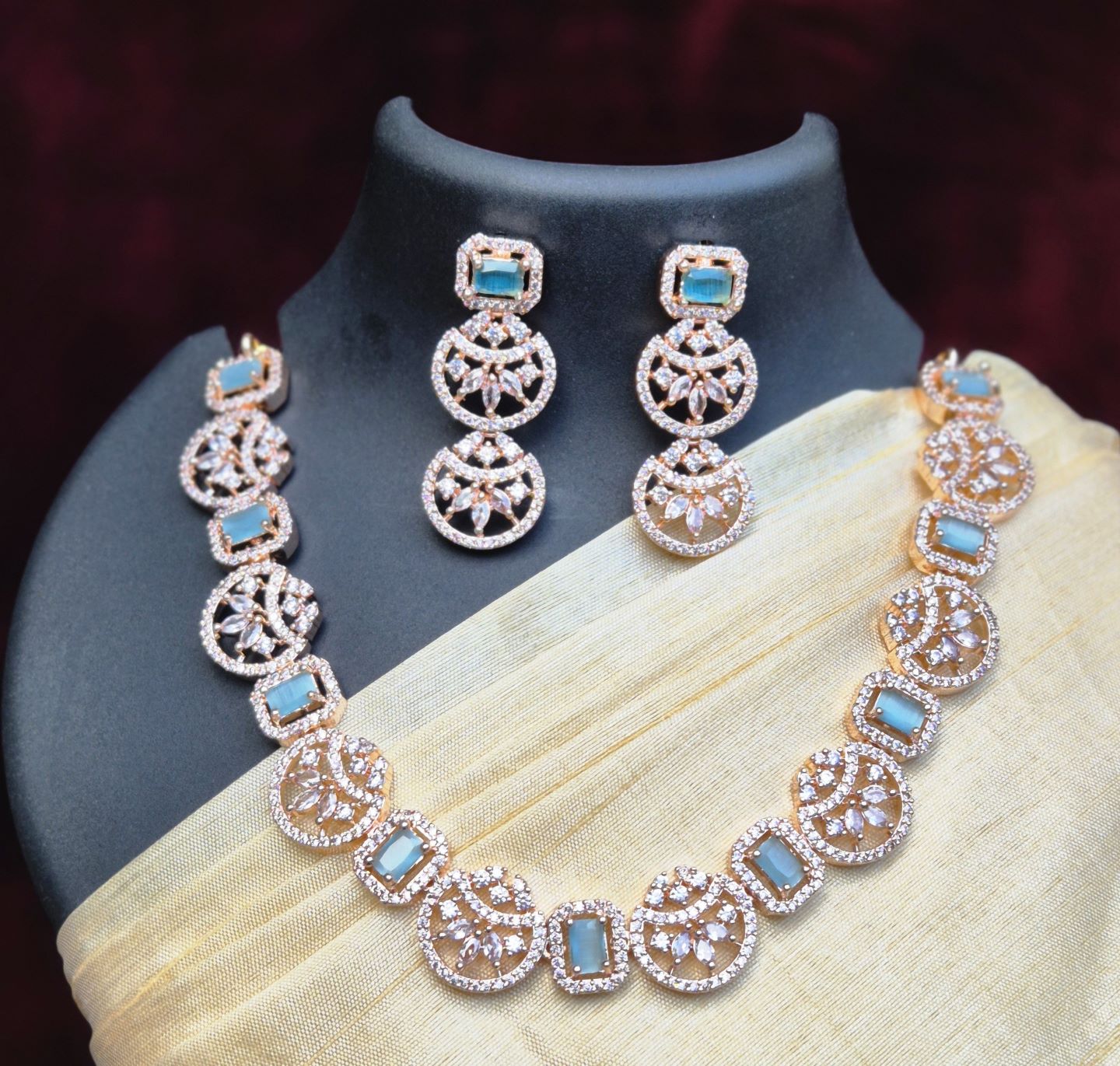 Rose Gold-Plated AD Necklace with mint-colored stones