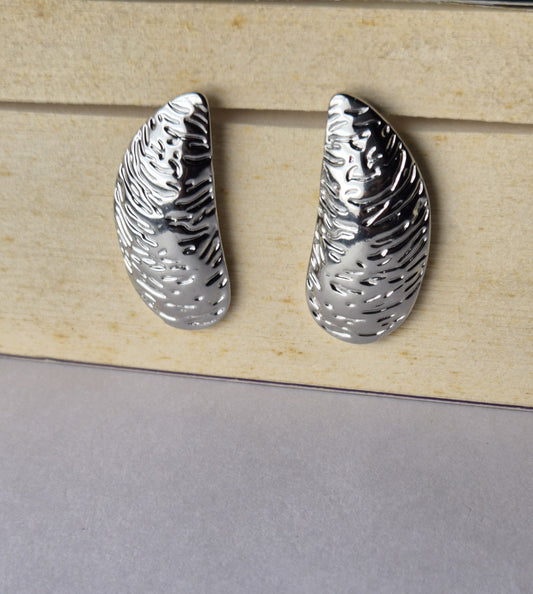 Hammered Petal Shaped Silver Earrings