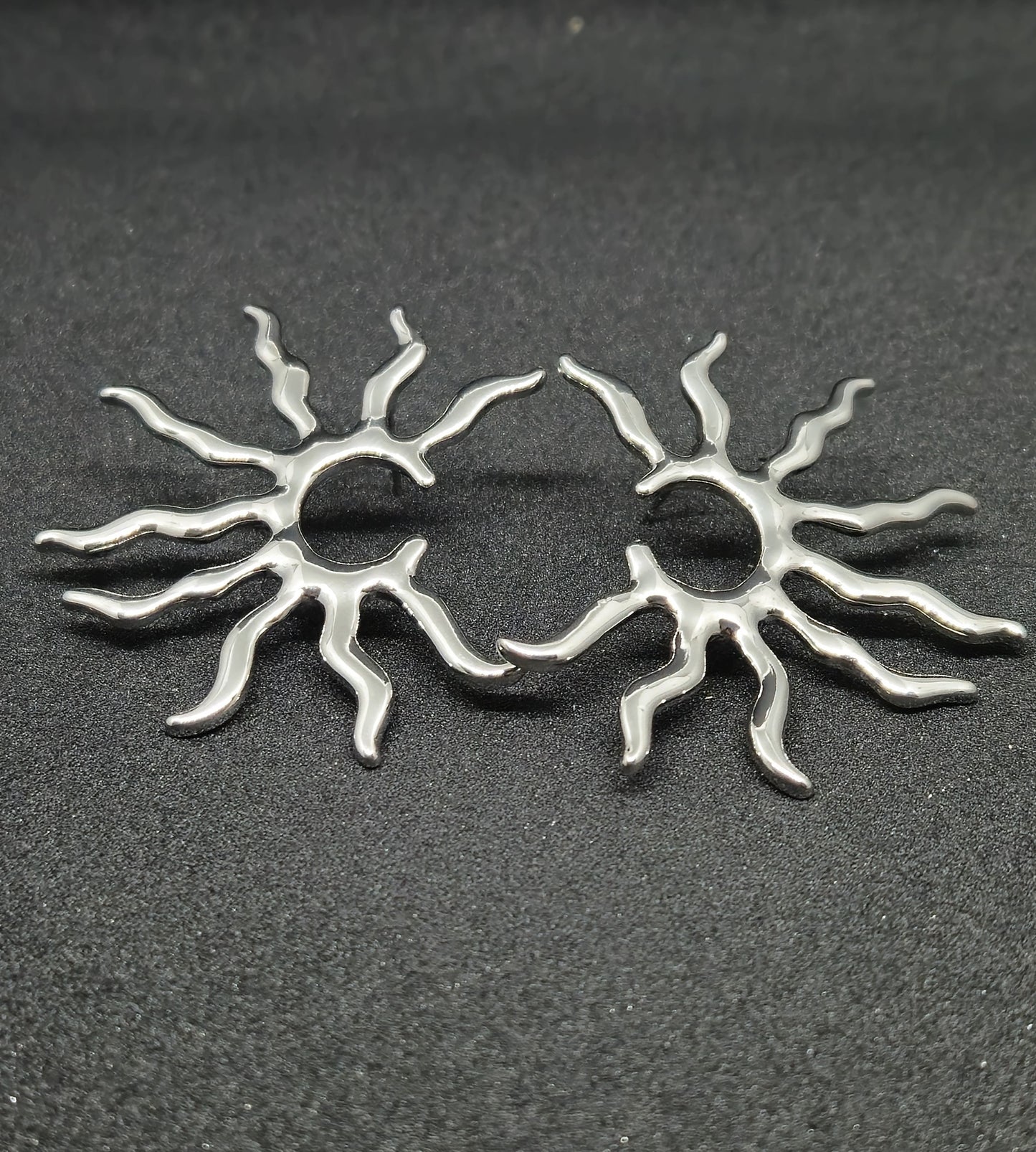 Half Sun Earrings - Silver